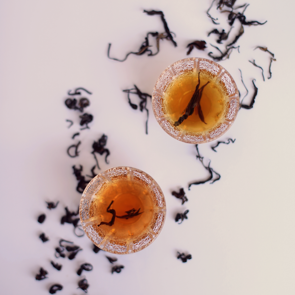 Contrast Collection discovery set, two small-batch Himalayan teas brewed and ready to taste